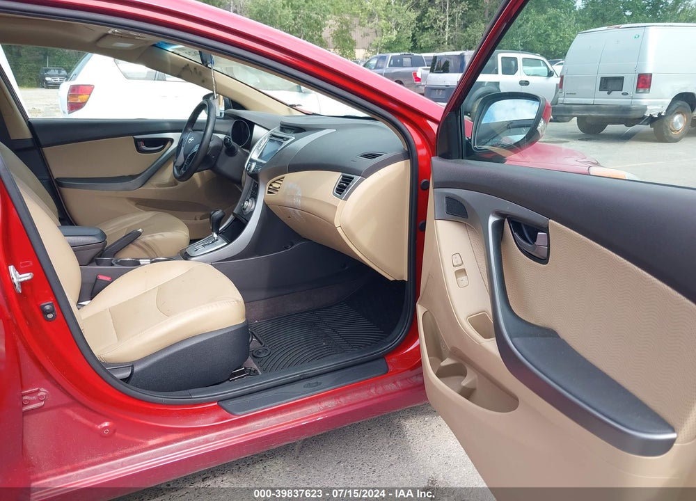 2011 HYUNDAI ELANTRA LIMITED (ULSAN PLANT) VIN: KMHDH4AE5BU161124