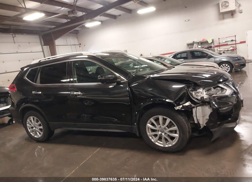 2018 NISSAN ROGUE SV VIN: 5N1AT2MV9JC755334