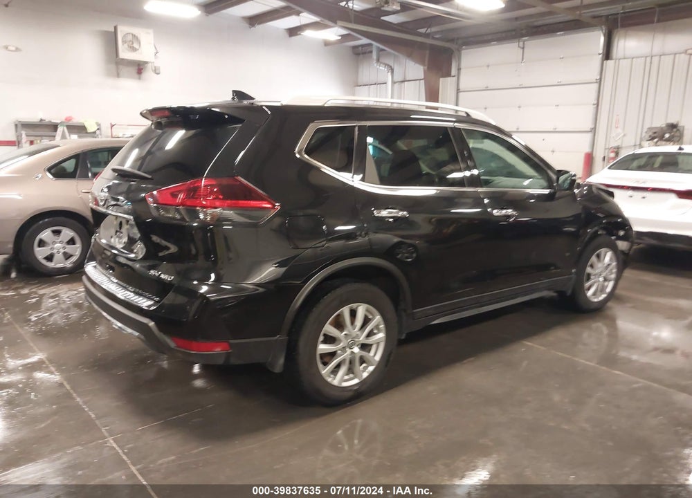 2018 NISSAN ROGUE SV VIN: 5N1AT2MV9JC755334