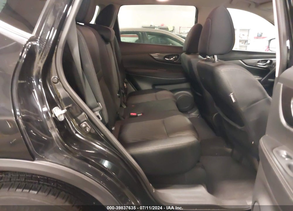 2018 NISSAN ROGUE SV VIN: 5N1AT2MV9JC755334