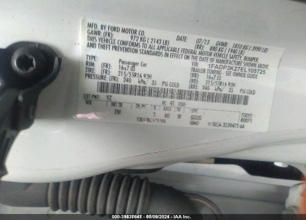2014 FORD FOCUS SE VIN: 1FADP3K27EL105725