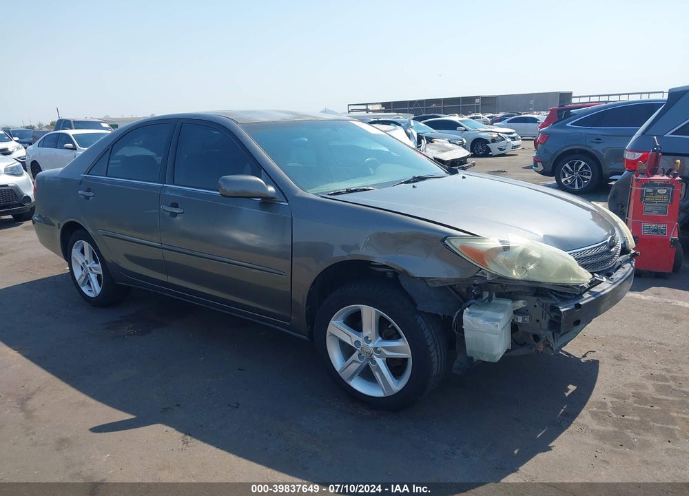 2004 TOYOTA CAMRY LE VIN: 4T1BE32K34U913727