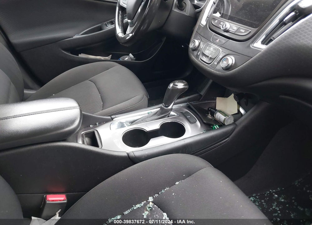 2018 CHEVROLET MALIBU LT VIN: 1G1ZD5ST6JF281129