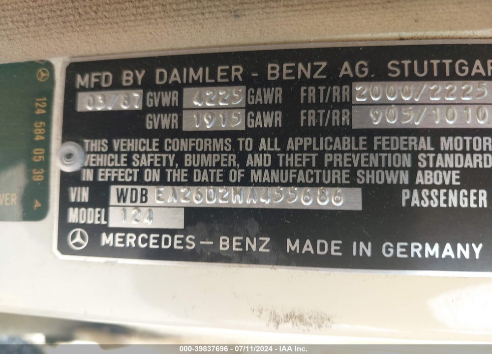 1987 MERCEDES-BENZ 260 E VIN: WDBEA26D2HA455686