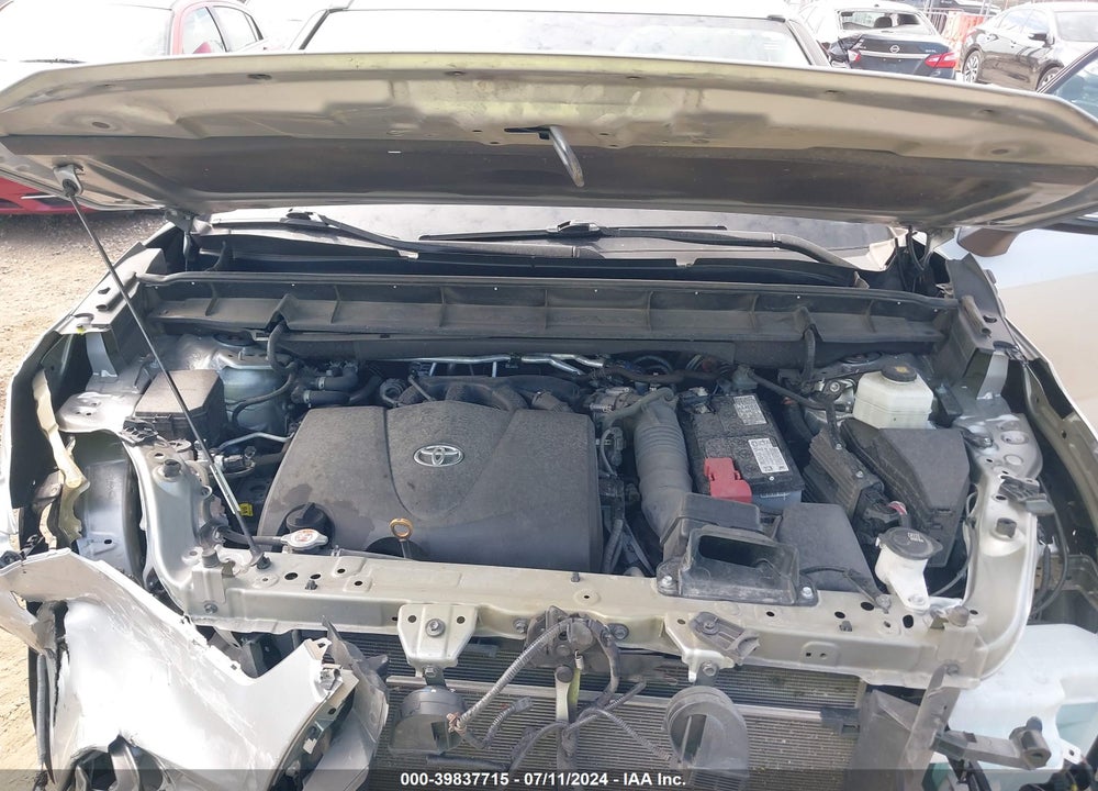 2021 TOYOTA HIGHLANDER XLE VIN: 5TDGZRAH7MS062088