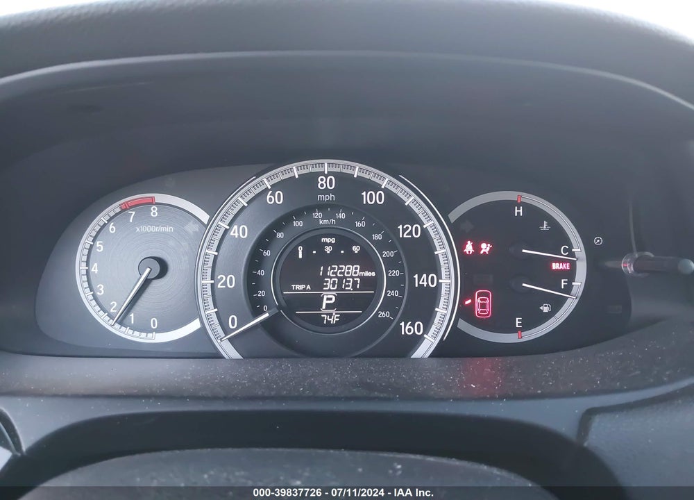 2016 HONDA ACCORD LX VIN: 1HGCR2F33GA201557