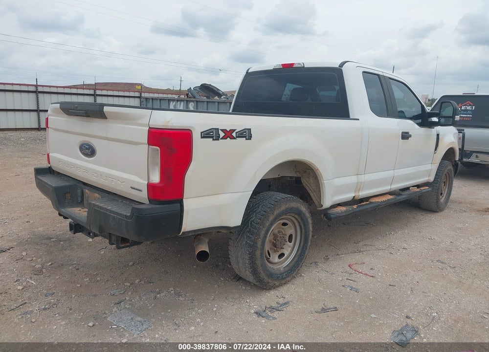 2017 FORD F-250 XL VIN: 1FT7X2B60HEE98710