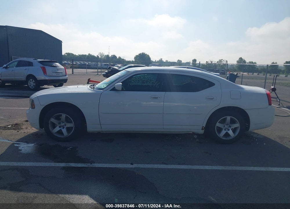 2010 DODGE CHARGER SXT VIN: 2B3CA3CV8AH211996