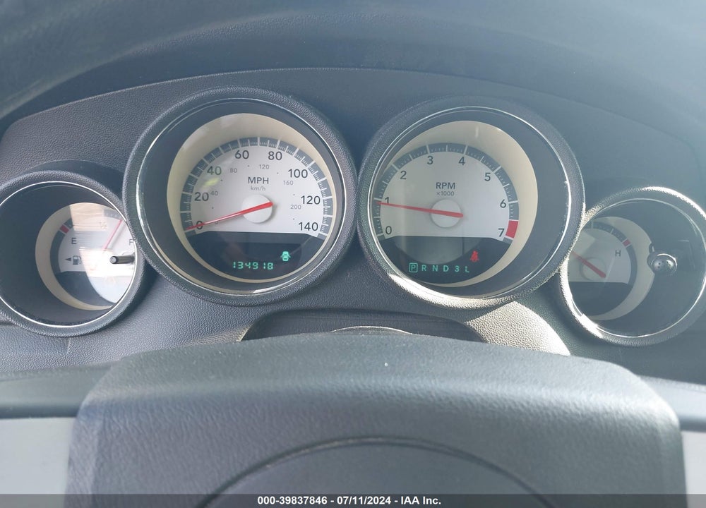 2010 DODGE CHARGER SXT VIN: 2B3CA3CV8AH211996