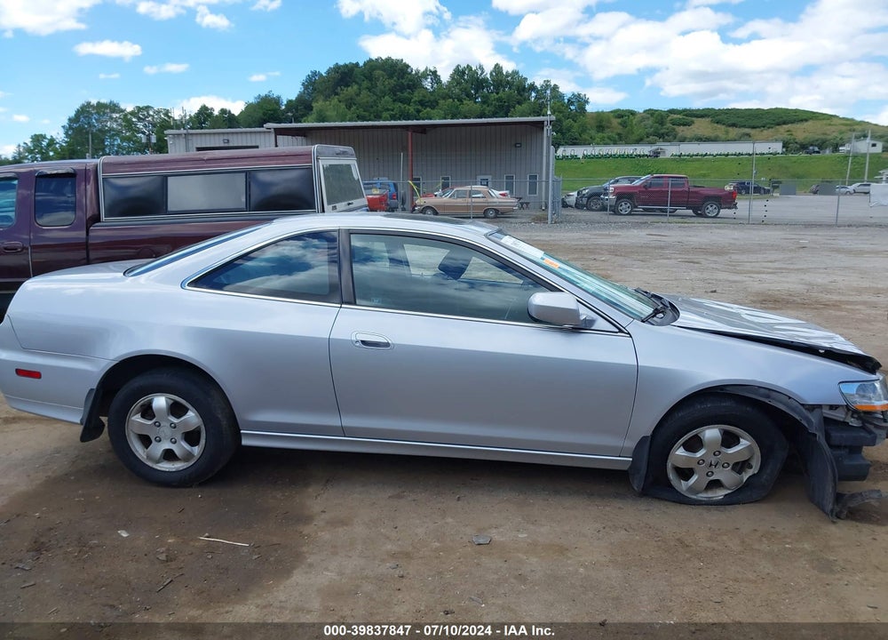 2002 HONDA ACCORD 2.3 EX VIN: 1HGCG32742A035028
