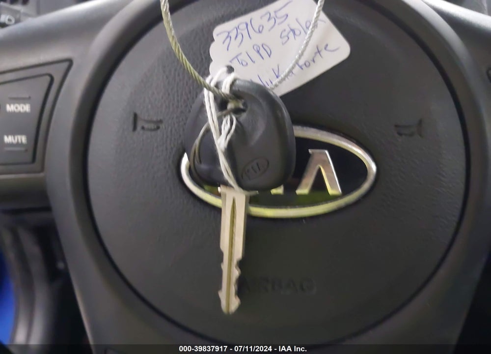 2013 KIA FORTE KOUP EX VIN: KNAFU6A24D5661425