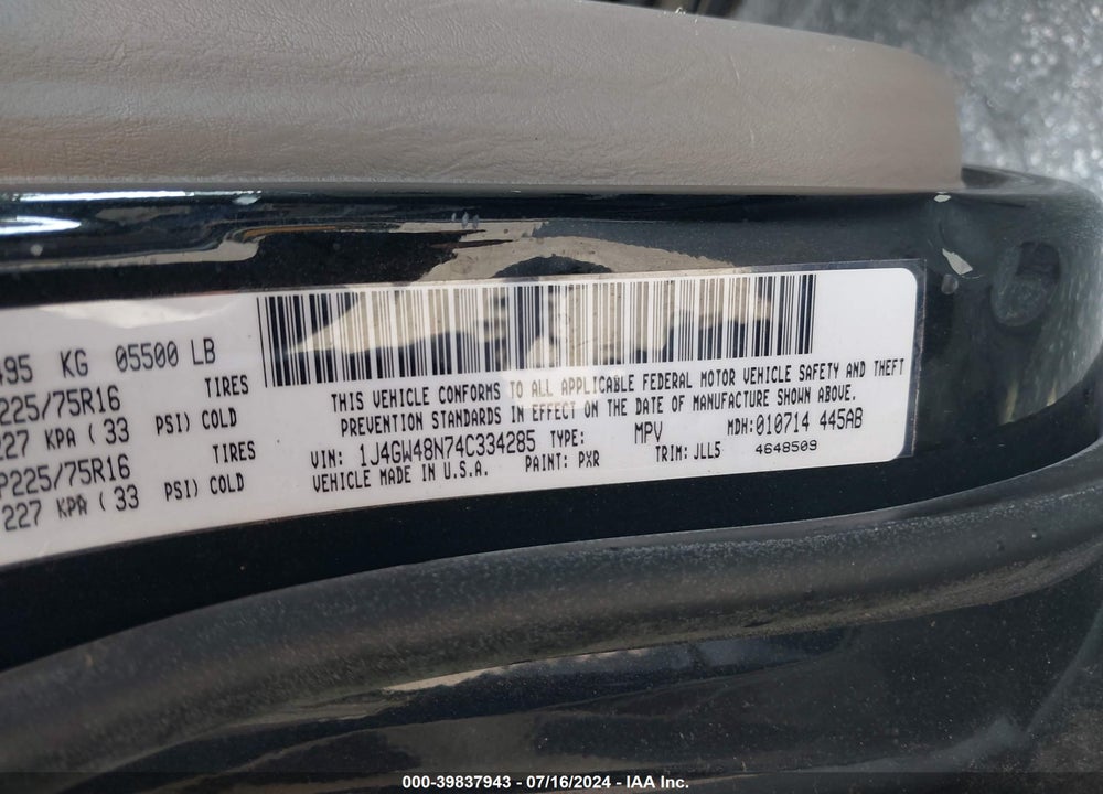 2004 JEEP GRAND CHEROKEE LAREDO VIN: 1J4GW48N74C334285