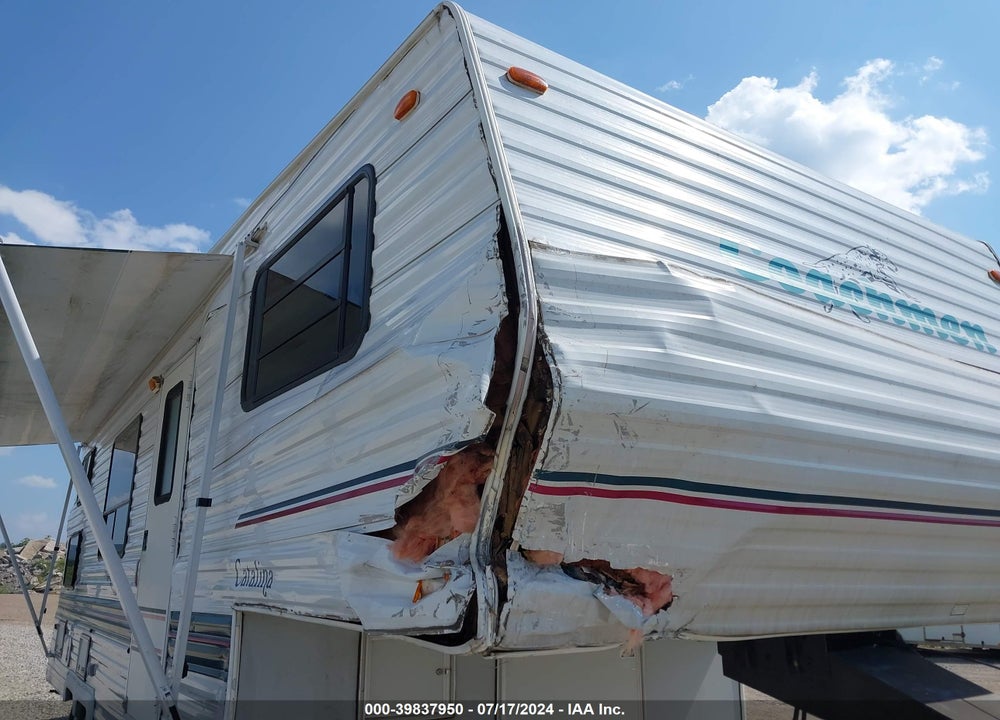 1997 COACHMEN CATALINA 275TB VIN: 1TC3B9384V1302300