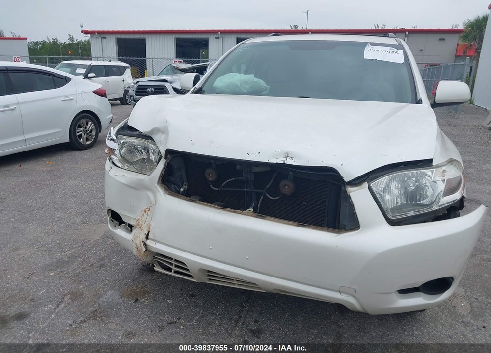 2010 TOYOTA HIGHLANDER BASE V6 VIN: 5TDZK3EH0AS017073