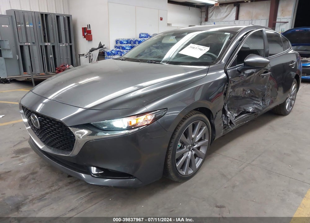 2019 MAZDA 3 PREFERRED PACKAGE VIN: JM1BPACL9K1108758