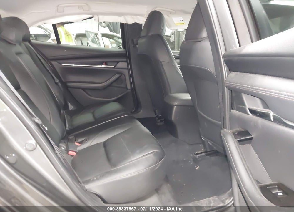 2019 MAZDA 3 PREFERRED PACKAGE VIN: JM1BPACL9K1108758