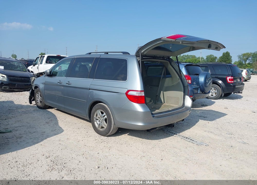 2006 HONDA ODYSSEY EX-L VIN: 5FNRL38716B031656
