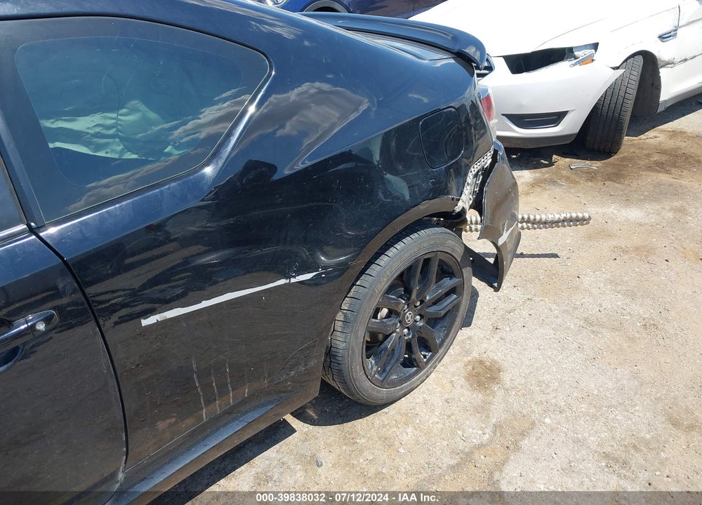 2015 SCION TC VIN: JTKJF5C75FJ004940