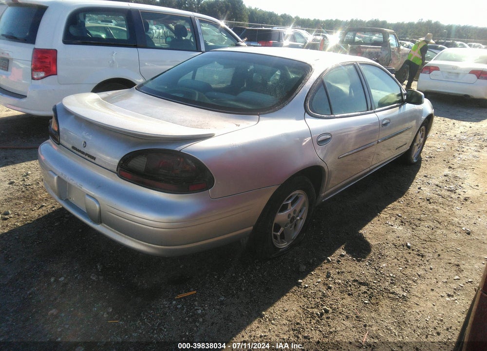 2003 PONTIAC GRAND PRIX SE VIN: 1G2WK52J33F122641