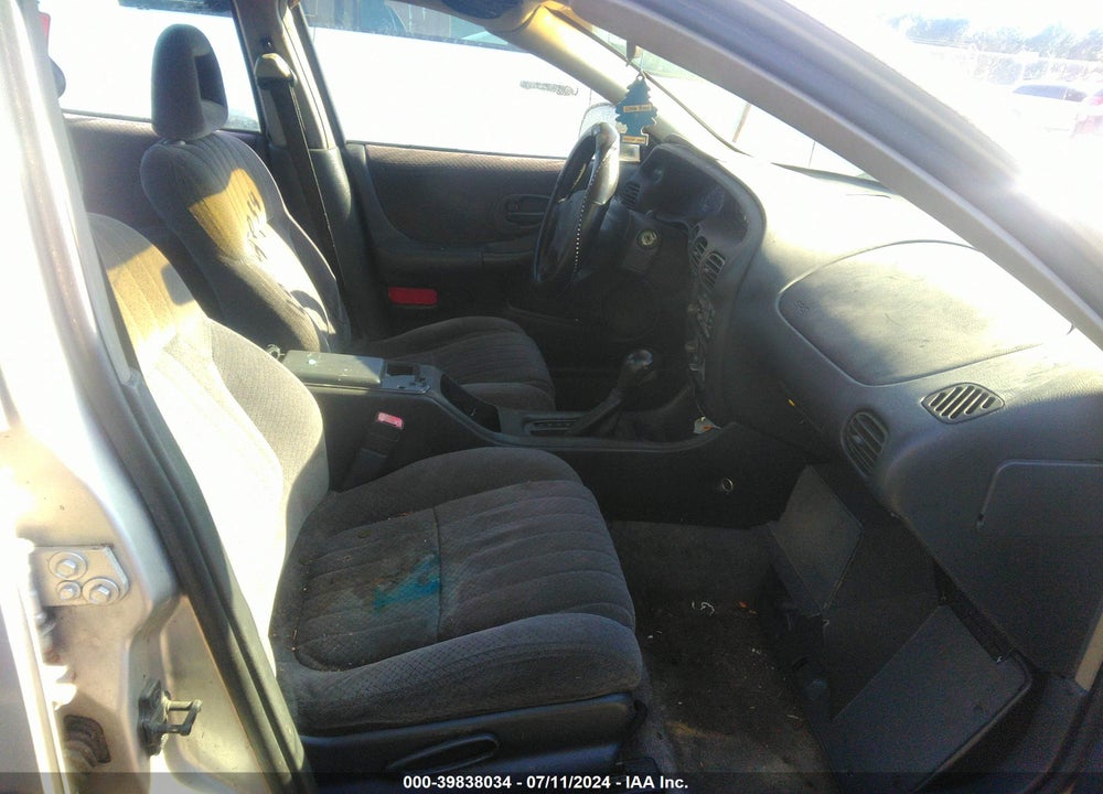 2003 PONTIAC GRAND PRIX SE VIN: 1G2WK52J33F122641