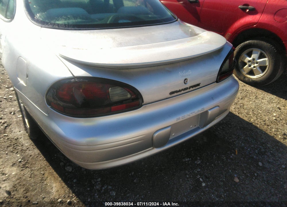 2003 PONTIAC GRAND PRIX SE VIN: 1G2WK52J33F122641