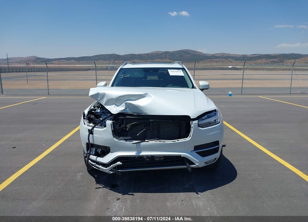 2017 VOLVO XC90 T6 MOMENTUM VIN: YV4A22PK0H1148587