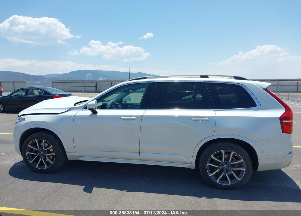 2017 VOLVO XC90 T6 MOMENTUM VIN: YV4A22PK0H1148587