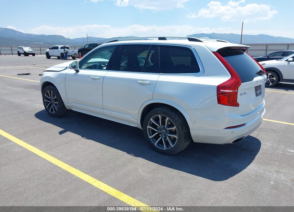 2017 VOLVO XC90 T6 MOMENTUM VIN: YV4A22PK0H1148587