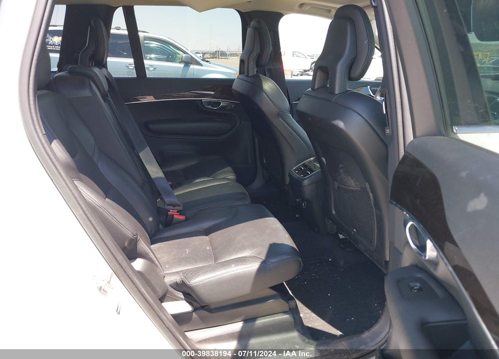 2017 VOLVO XC90 T6 MOMENTUM VIN: YV4A22PK0H1148587