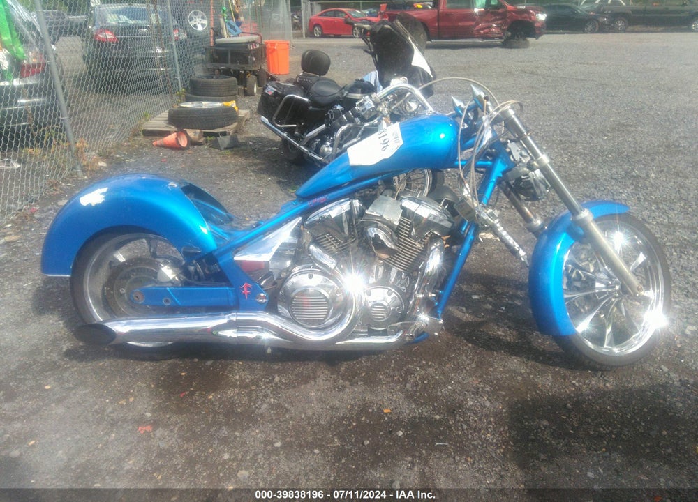 2010 HONDA VT1300 CX VIN: JH2SC6100AK003205
