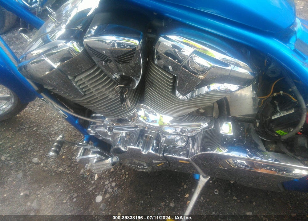 2010 HONDA VT1300 CX VIN: JH2SC6100AK003205