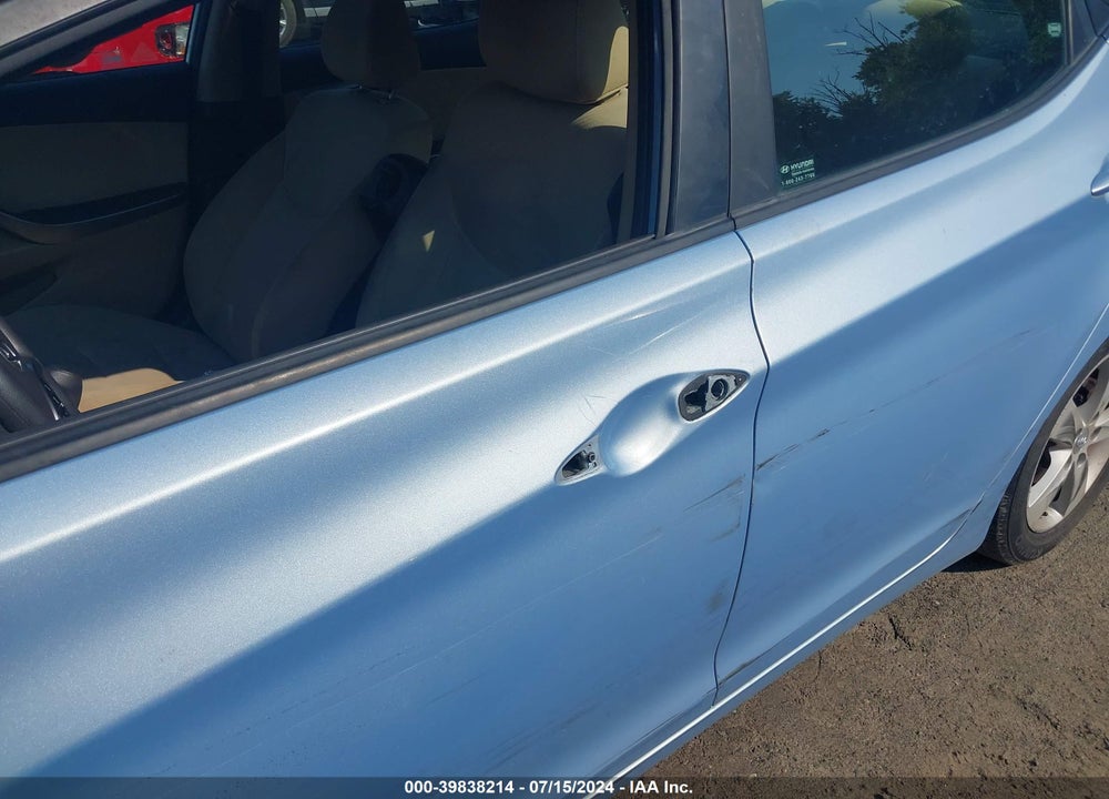2013 HYUNDAI ELANTRA GLS VIN: KMHDH4AEXDU590178