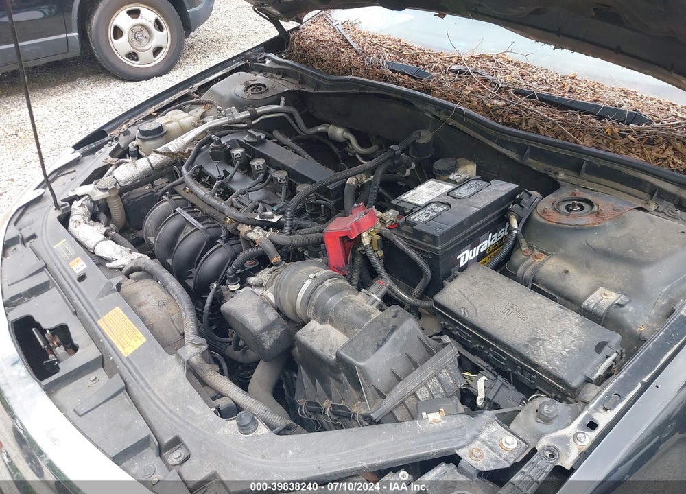 2010 FORD FUSION SE VIN: 3FAHP0HA5AR281845