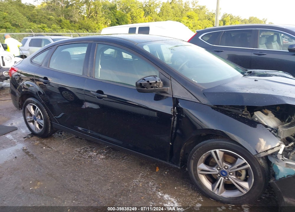 2018 FORD FOCUS SE VIN: 1FADP3F2XJL226866