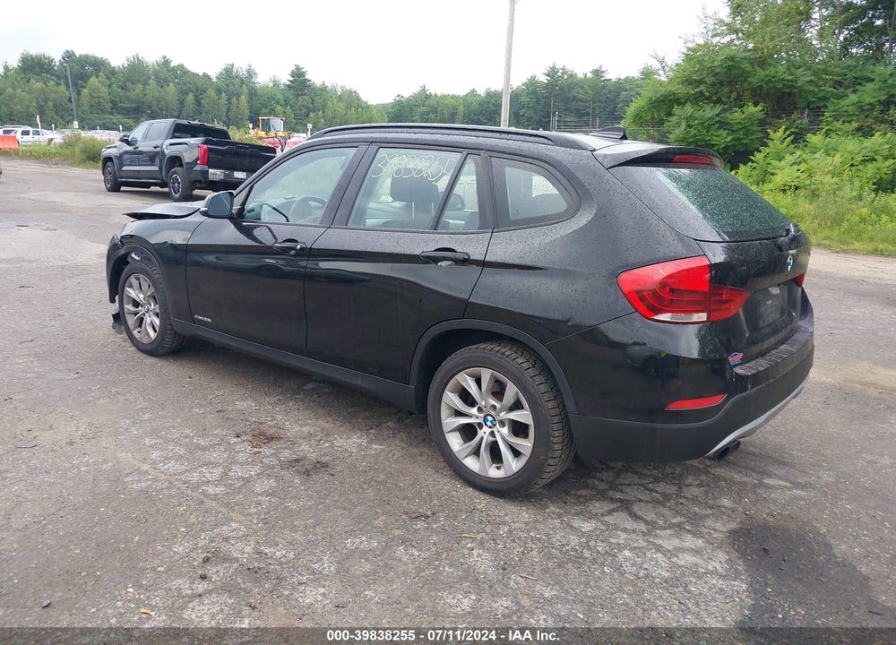 2014 BMW X1 VIN: WBAVL1C55EVY19412