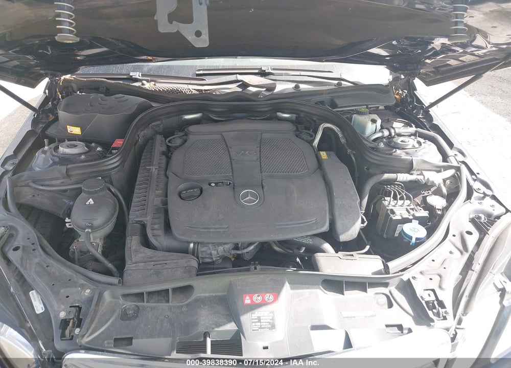 2013 MERCEDES-BENZ E 350 4MATIC VIN: WDDHF8JB3DA715182