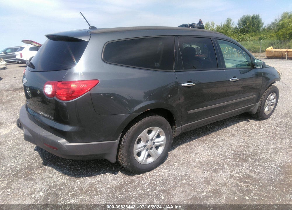 2011 CHEVROLET TRAVERSE LS VIN: 1GNKVEED7BJ274965