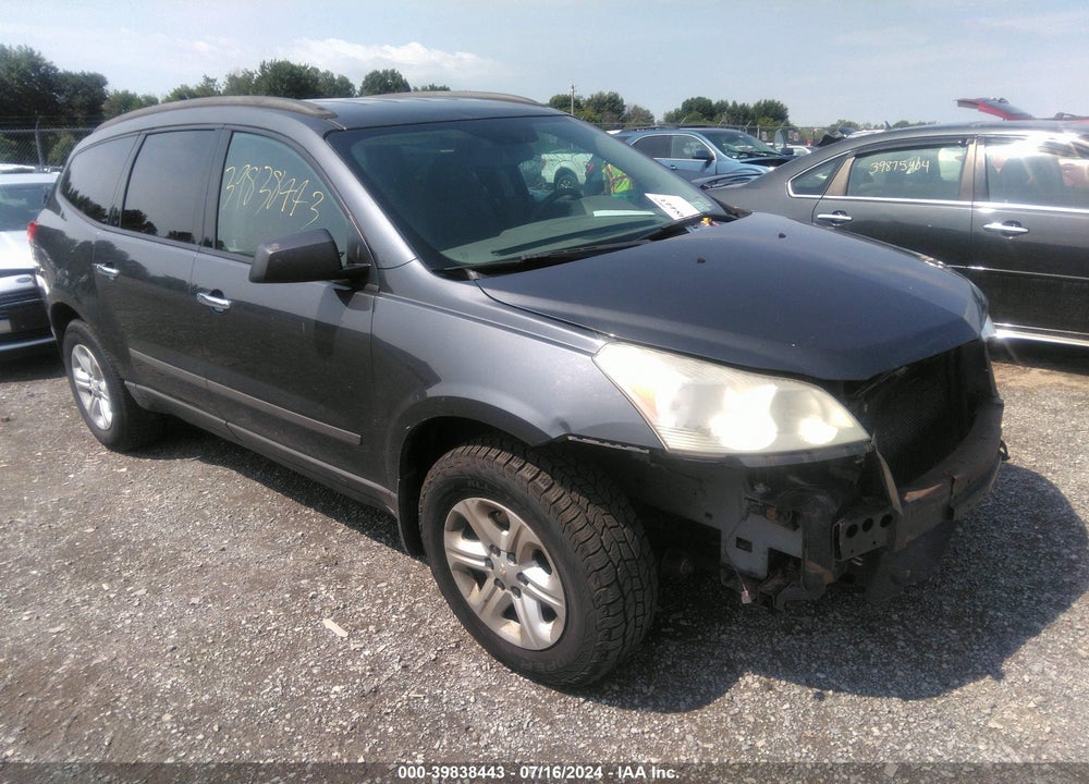 2011 CHEVROLET TRAVERSE LS VIN: 1GNKVEED7BJ274965