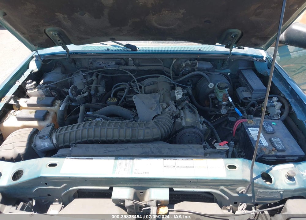 1998 FORD RANGER VIN: 1FTYR14X7WPA68043
