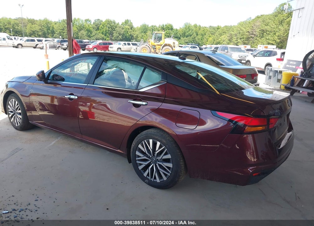 2023 NISSAN ALTIMA SV FWD VIN: 1N4BL4DV6PN325638