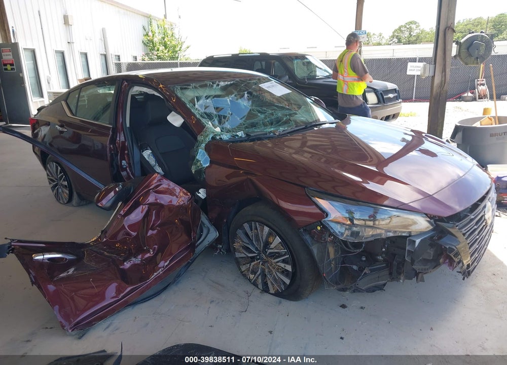 2023 NISSAN ALTIMA SV FWD VIN: 1N4BL4DV6PN325638