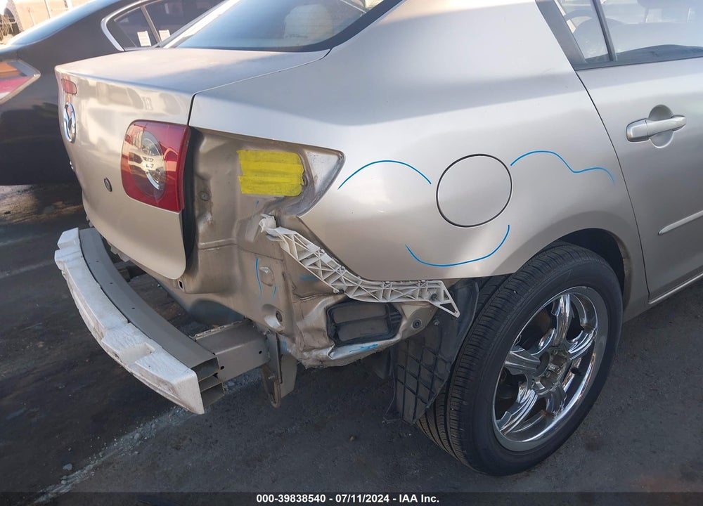 2006 MAZDA 3 I VIN: JM1BK12F661439460