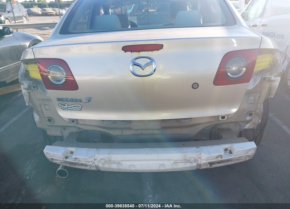 2006 MAZDA 3 I VIN: JM1BK12F661439460