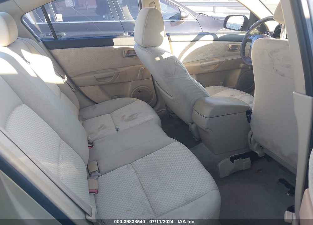 2006 MAZDA 3 I VIN: JM1BK12F661439460