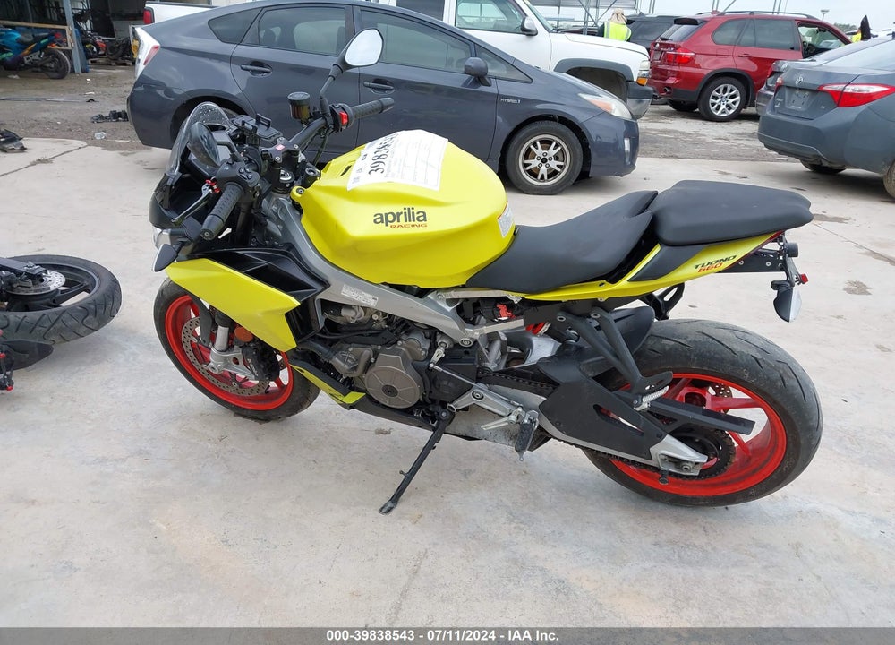 2021 APRILIA TUONO 660 VIN: ZD4KSUE0XMS000721