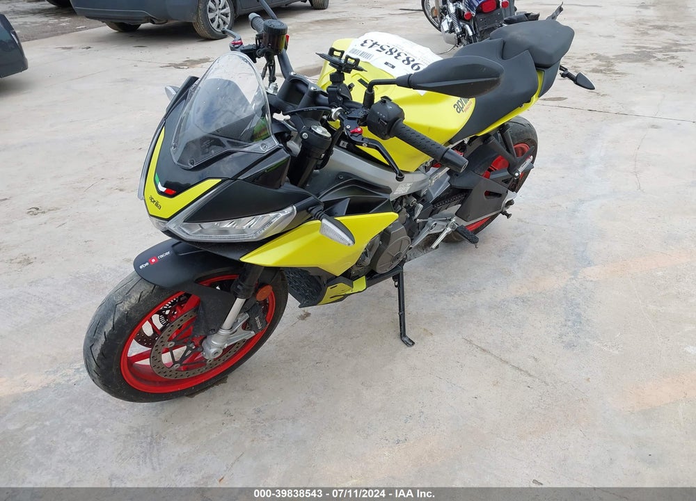 2021 APRILIA TUONO 660 VIN: ZD4KSUE0XMS000721
