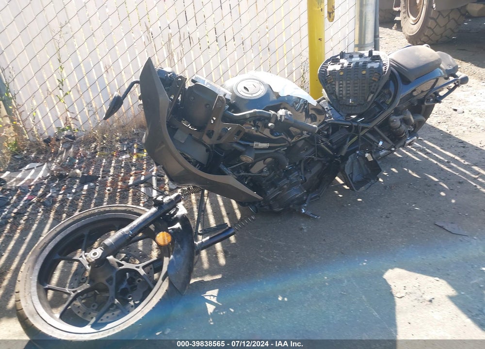 2022 HONDA CMX1100 A VIN: JH2SC8303NK100025