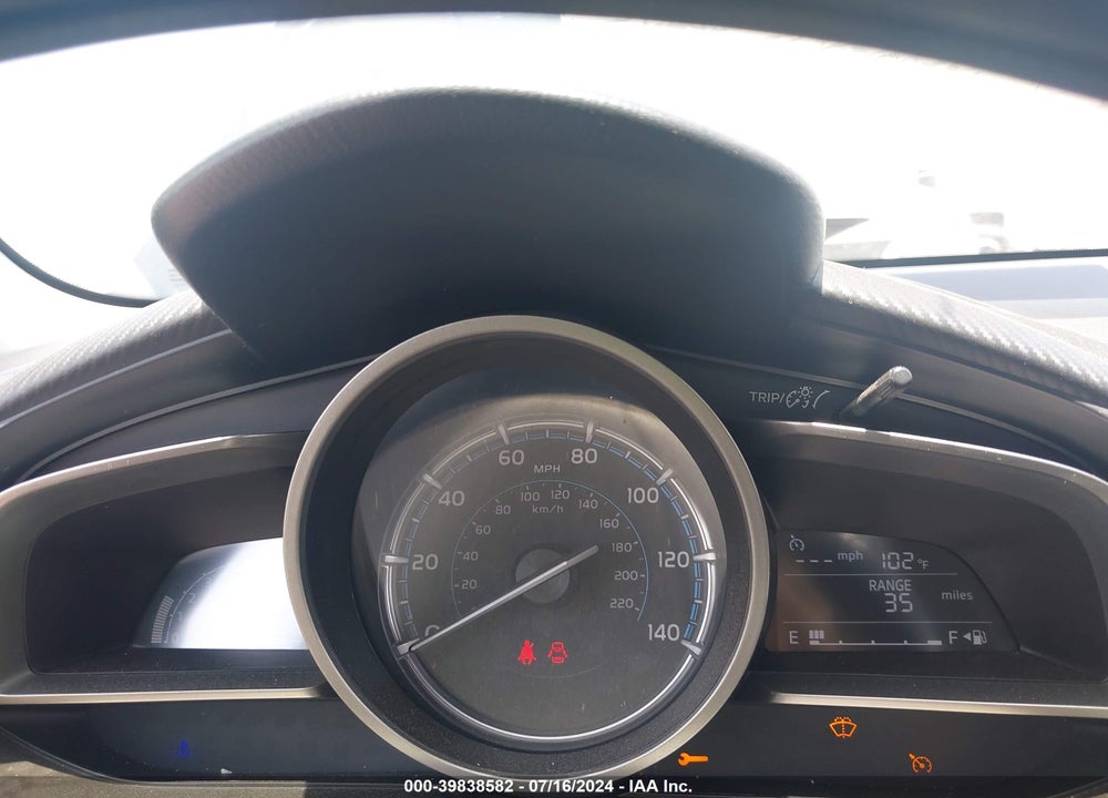2019 TOYOTA YARIS LE VIN: 3MYDLBYV1KY504071
