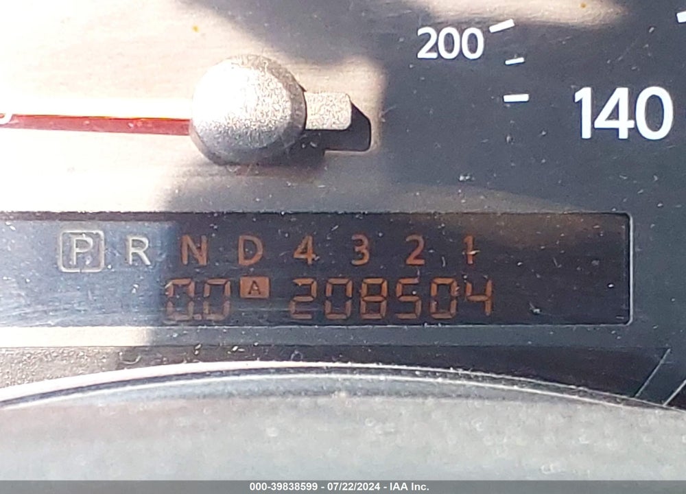 2004 NISSAN PATHFINDER ARMADA SE VIN: 5N1AA08B44N736192