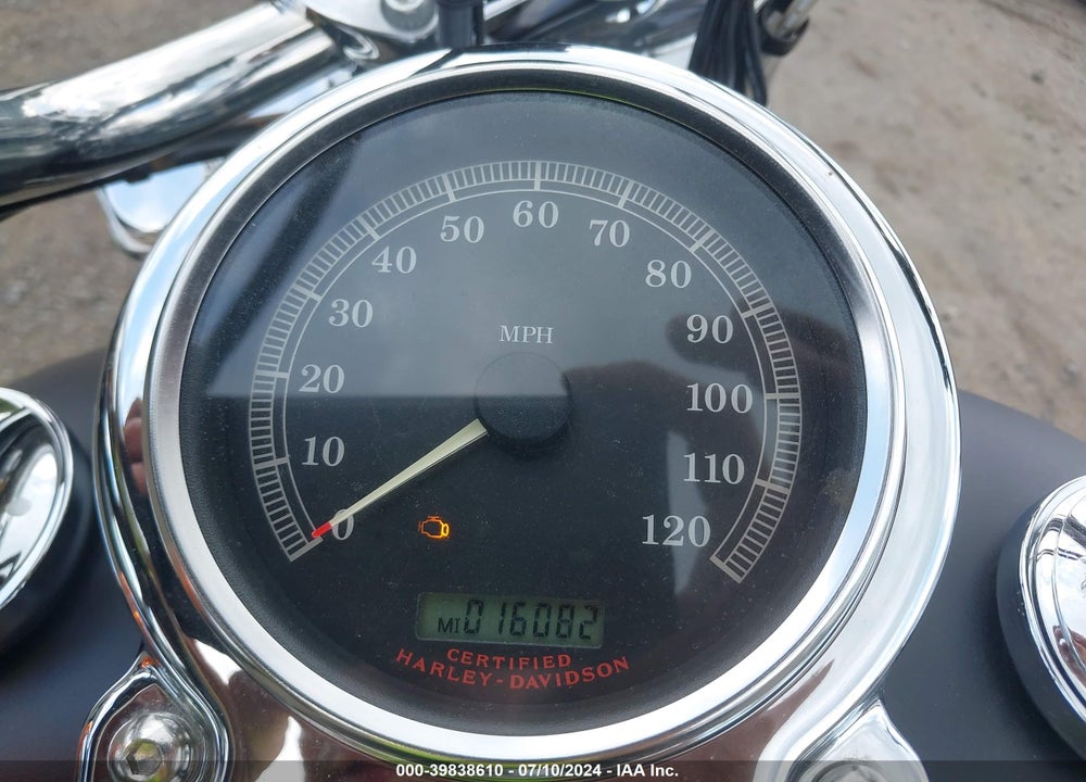 2005 HARLEY-DAVIDSON FXDWGI VIN: 1HD1GPW1X5K330344